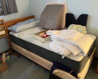 Beautyrest twin mattress set...