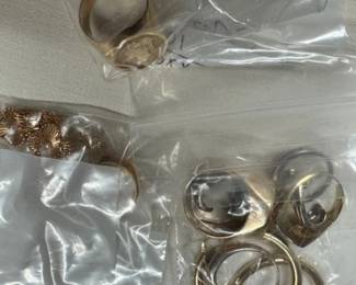 gold rings and jewelry