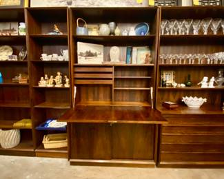 Vintage Rosewood 4pc wall unit with desk & drawers