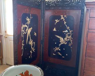 Antique folding screen