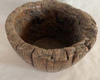 Primitive wood bowl