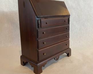 Miniature slant front desk