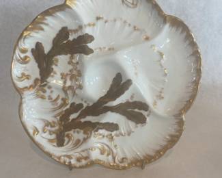 Antique oyster plate