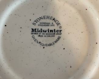 Stonehenge "Midwinter" dishes set