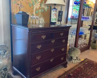 Mahogany Bachelor chest
