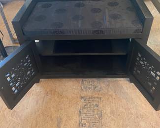 Black lacquered storage bench