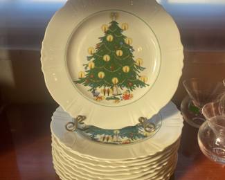 Christmas plates - 12
