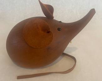 Danish teak mouse