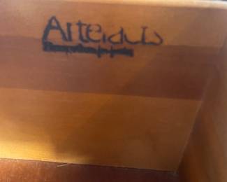 Henredon 2 drawer chest