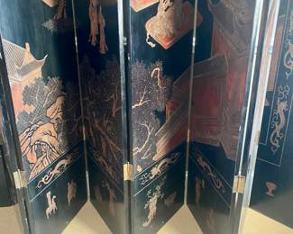 Large 8 panel folding screen - continuous scene