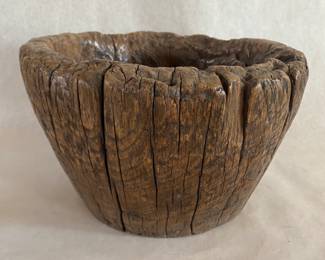 Primitive wood bowl