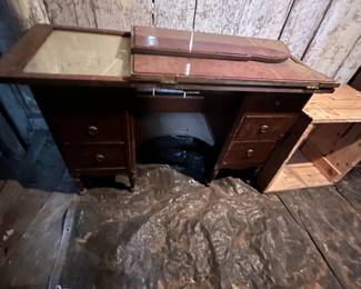 3 part mirror and bureau
