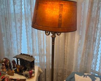 floor lamp