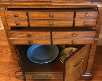 MCM Vintage Dry Bar w/ Extendable Top