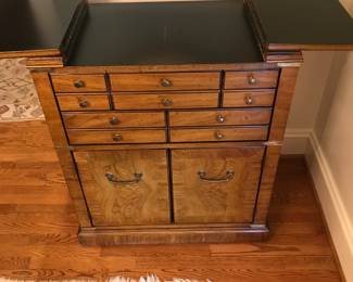 MCM Vintage Dry Bar w/ Extendable Top