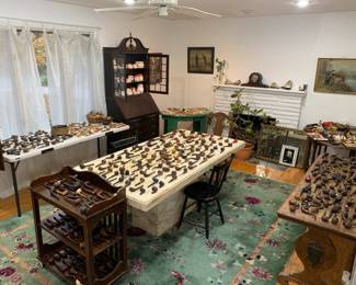HUNDREDS of vintage Estate Tobacco Pipes