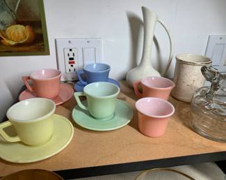 Hazel Atlas childrens tea set