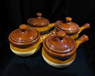 Brown Stoneware French Onion Soup Bowls w/ Lids