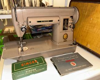 Vintage Singer Sewing Machine