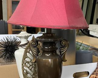 Lamp with pink shade
