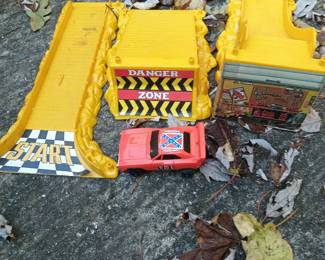 Dukes of Hazzard General Lee Playset
