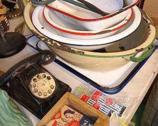 Enamel Pots