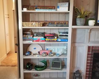 Books & décor; sentiments 