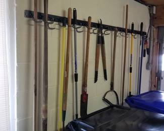 Yard & garden tools