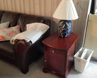 End table by Renaissance & table lamp 