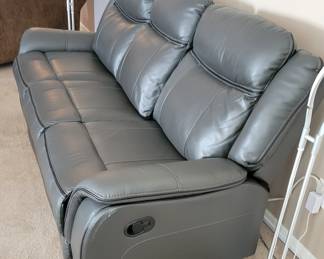 3 PIECE "FAUX" LEATHER(FEELS LIKE THE REAL DEAL) RECLINING SOFA/COUCH, CONSOLE LOVESEAT, AND CHAIR- ALL RECLINING WITH LUMBAR SUPPORT IN GREAT CONDITION AND FEELS LIKE LEATHER(UNABLE TO CONFIRM) $400 SOFA, $350 CONSOLE LOVESEAT AND $250 CHAIR .....ALL RECLINE AND ALL PRICES ARE 1/2 OF NEW COMPARIBLE AT NFM