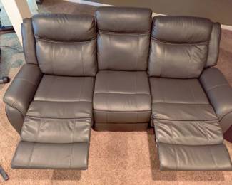 3 PIECE "FAUX" LEATHER(FEELS LIKE THE REAL DEAL) RECLINING SOFA/COUCH, CONSOLE LOVESEAT, AND CHAIR- ALL RECLINING WITH LUMBAR SUPPORT IN GREAT CONDITION AND FEELS LIKE LEATHER(UNABLE TO CONFIRM) $400 SOFA, $350 CONSOLE LOVESEAT AND $250 CHAIR .....ALL RECLINE AND ALL PRICES ARE 1/2 OF NEW COMPARIBLE AT NFM