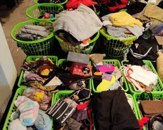 NAME BRAND-LADIES MED-XL....SOME SMALLS, NICE MEN'S SUIT, WOMENS/LADIES SHOE'S BOOTS 7 1/2 AND 8...MAYBE OTHER SIZES 