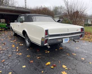 1967 Oldsmobile 442 Convertible 4 speed