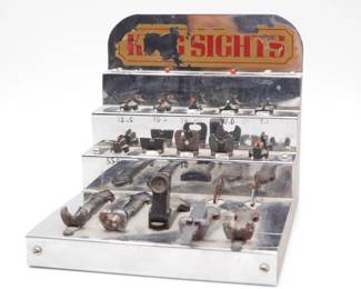 King Modern Sights & Display Stand