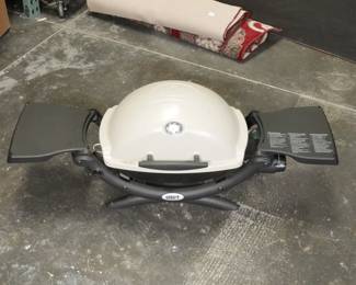 Weber Q 1200 Portable Gas Grill
