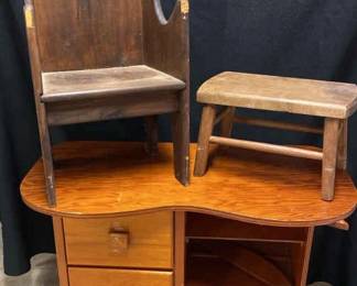 Childrens Desk Chair And Stool