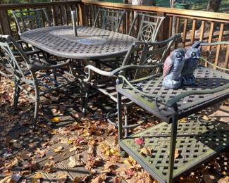 6 Seater Metal Cutout Patter Patio Dining Table Set W Matching Roller Decor Cart
