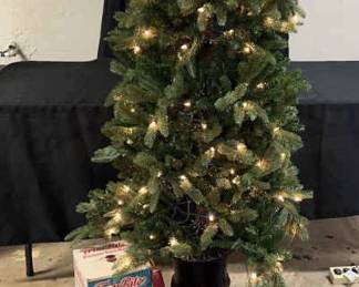 Christmas Tree With Assorted Christmas Decor