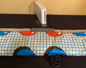 2006 Nintendo Wii Gaming Console 80s SNES Power Pad Bundle Cords, Base