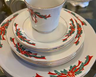 Christmas Dinner Set