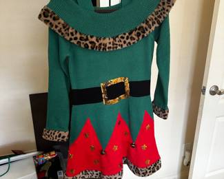 Woman’s elf dress sml