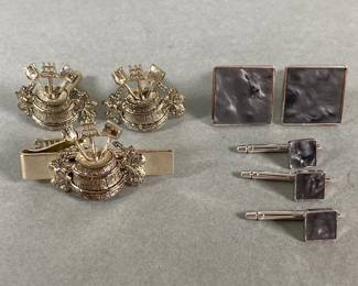 Silver Tone Cuff Links With Matching Tie Pin
