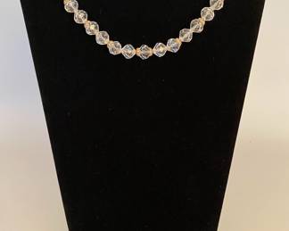 Single Strand Plastic Crystal Collar Necklace With Gold Tone Highlights And Clasp

