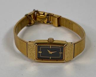 Seiko Gold Tone Ladies Watch
