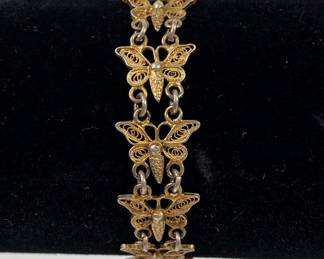 Vintage Gold Tone Filigree Butterfly Link Bracelet
