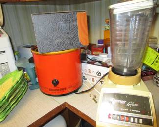 Vintage small kitchen appliances