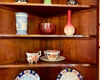 Great decorative porcelains and glass