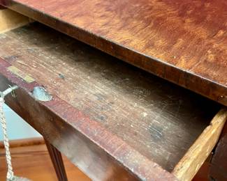 Wonderful ladies Sewing Table