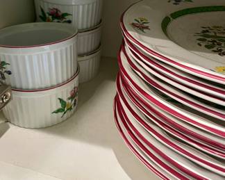 Dinnerware 