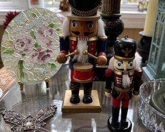 Nutcrackers ready for Christmas displays